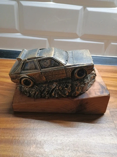 Lancia delta scultura anni - s4,